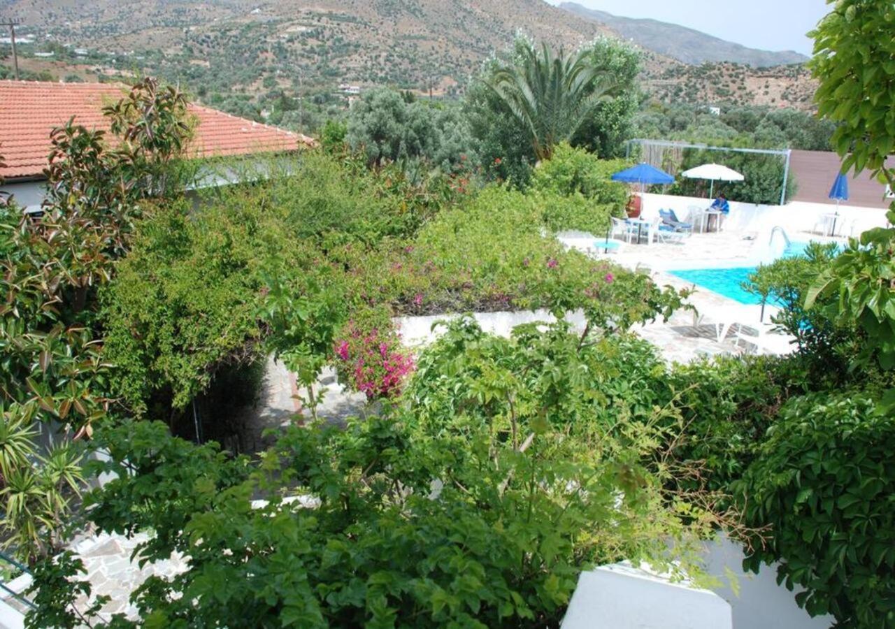 Sunningdale Hotel Agia Galini Екстериор снимка